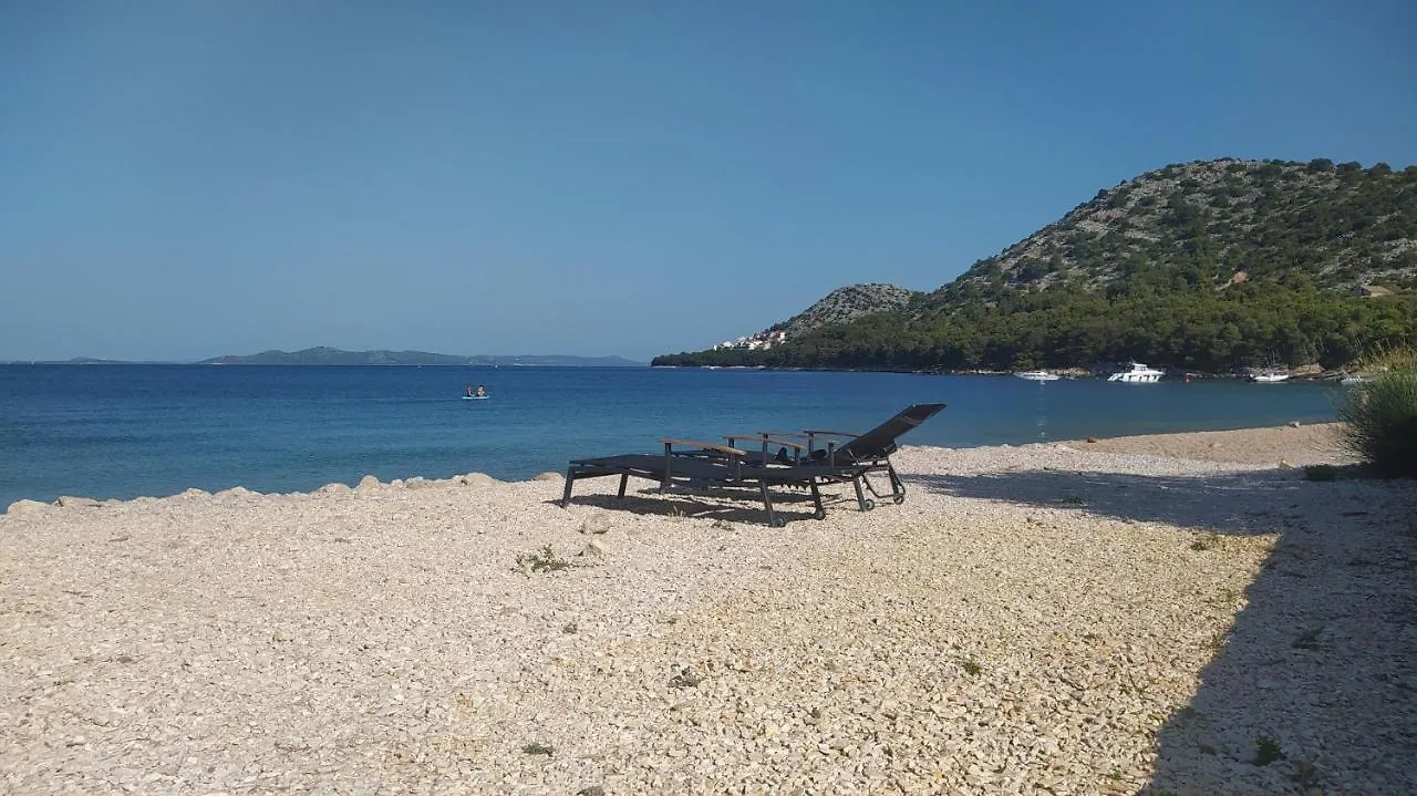 Bungalow On The Beach - Buqez Eco Resort Drage Holiday home